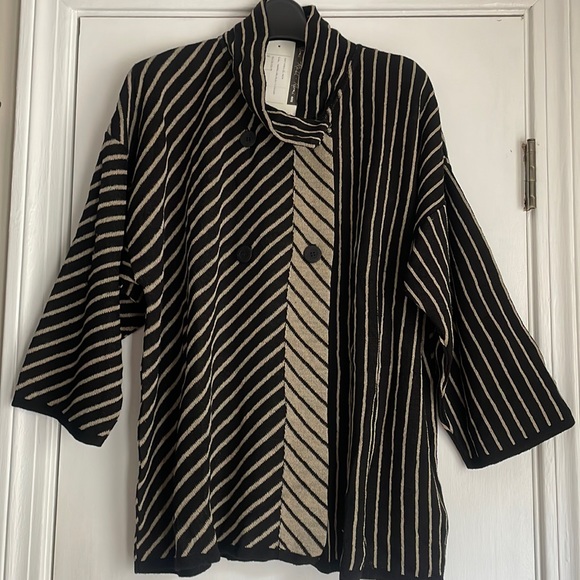 NWT Roni Bis Black & Tan Stripe Knit Sweater Jacket S-M - Picture 1 of 8